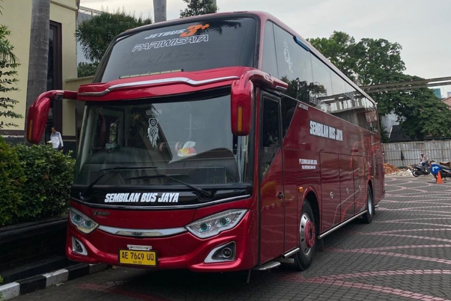 Harga Sewa Bus Pariwisata 45 Seats SBJ Trans Terbaru